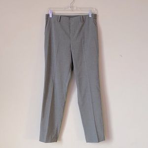 Uniqlo | Trouser w/ Elastic Waist